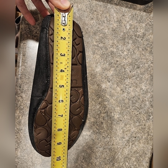 Ugg Australia Women 5732  Leather Insulated lined Loafer Slip on shoes sz 8 - Picture 13 of 13